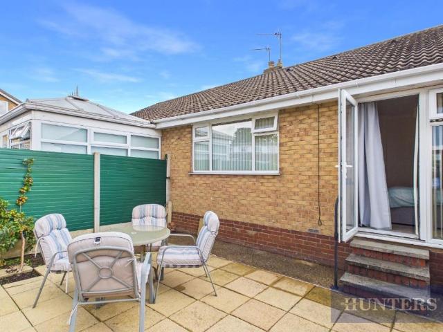 House for sale in Cayton