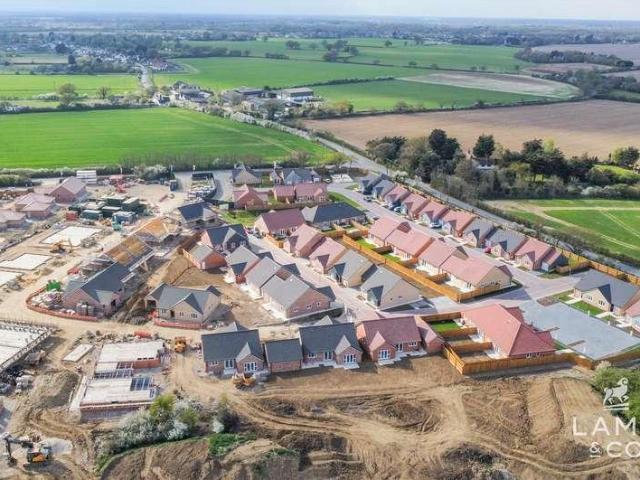 House for sale in Dale Hill, Essex