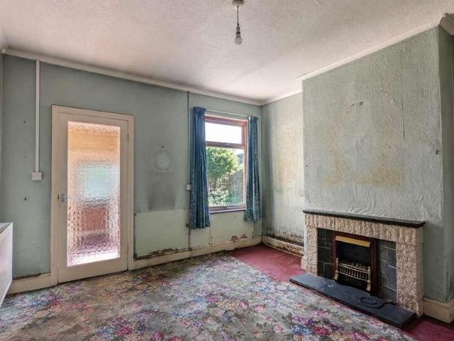 House for sale in Alverton, East Midlands