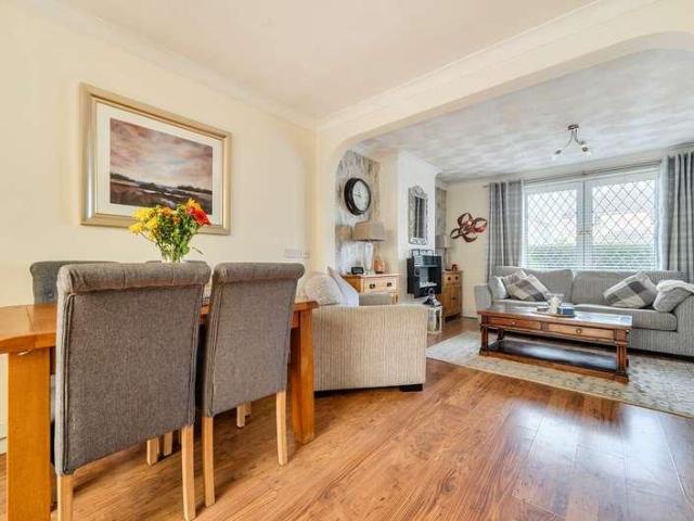 House for sale in Cippenham, Slough
