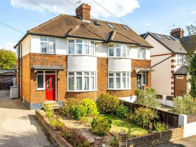 House for sale in Royal Borough of Kingston upon Thames, Greater London