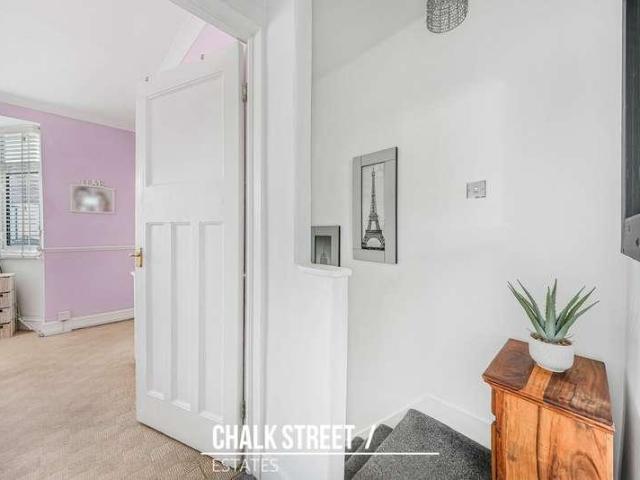 House for sale in Emerson Park, Greater London