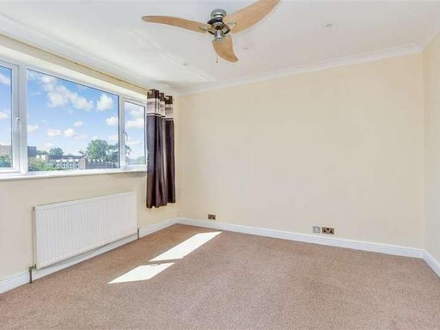 House for sale in West Minster, Oad Street