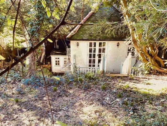 House for sale in Hart, Hampshire