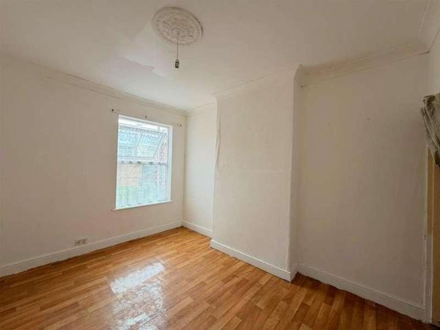 House for sale in Spinney Hills, Old Wharf