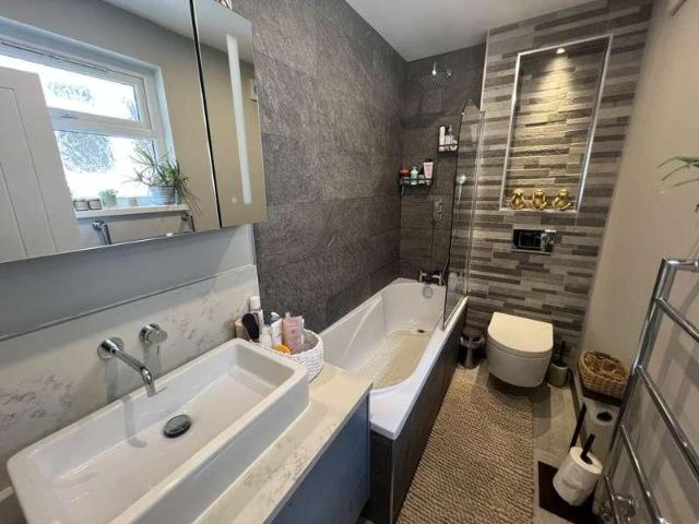 House for sale in Navestock Side, Essex