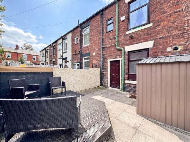 House for sale in Shaw and Crompton, Pendock