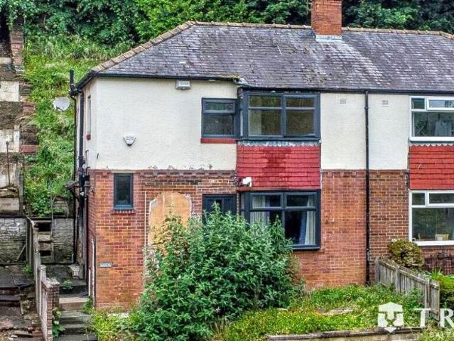 House for sale in Thornhills, Brighouse
