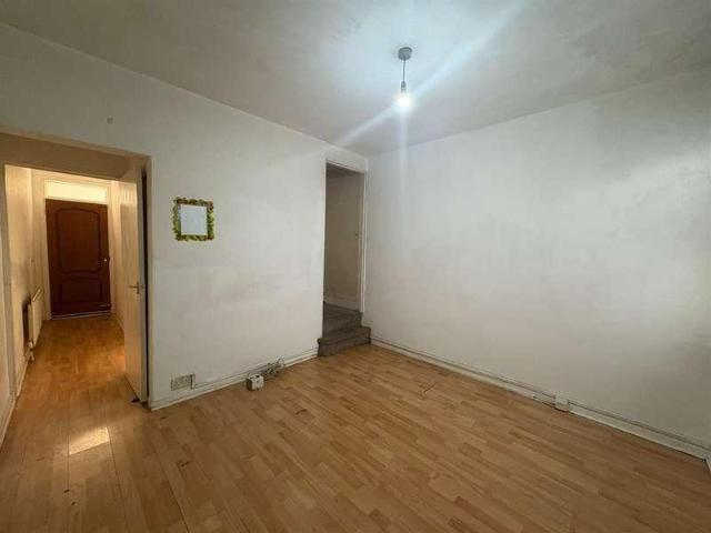 House for sale in London Borough of Ealing, Greater London