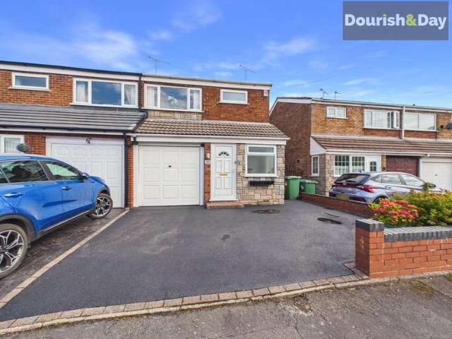 House for sale in Chadsmoor, Staffordshire