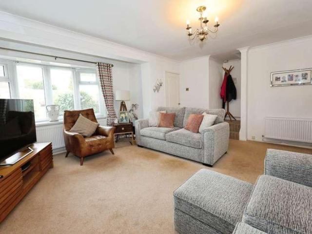 House for sale in Spital, Bebington