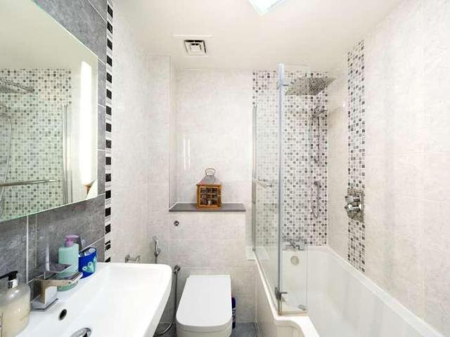 House for sale in Golders Green, Greater London