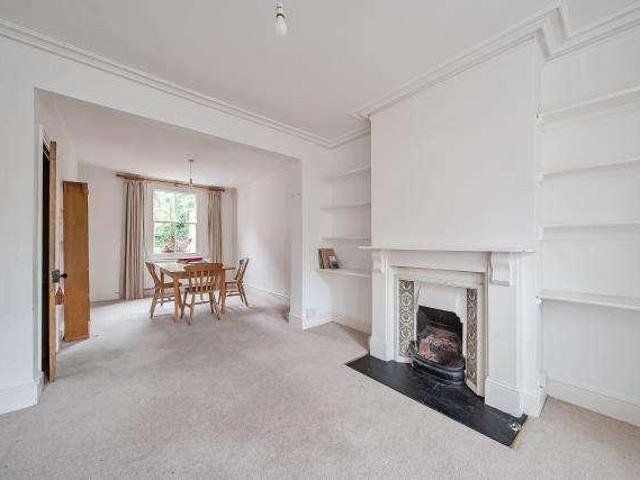 House for sale in The Slade, Oxfordshire