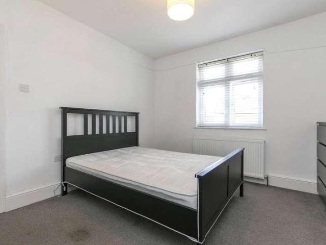 House for sale in Woodbridge Hill, Westborough