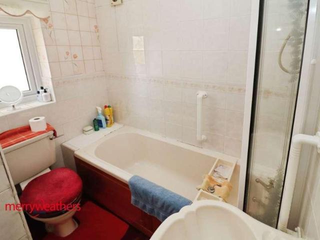 House for sale in Thorpe Hesley, South Yorkshire
