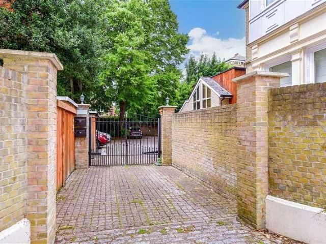 House for sale in Southsea, City Of Portsmouth