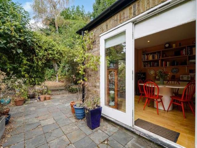 House for sale in London Borough of Harrow, Greater London