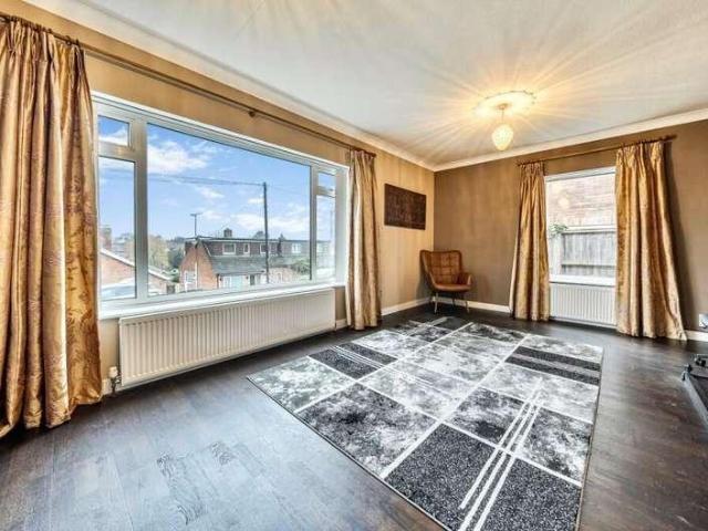 House for sale in Shepshed, Elmfield