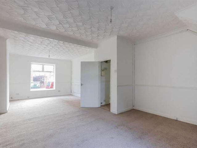 House for sale in Gibbonsdown, Barry