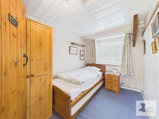 House for sale in Tregroes, Pentrellwyn