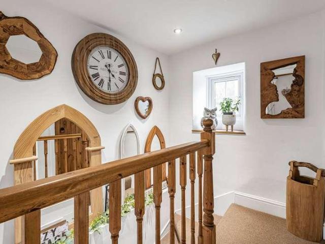 House for sale in Colebrook Village, Mount Wise