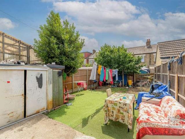 House for sale in Tottenham Hale, Greater London