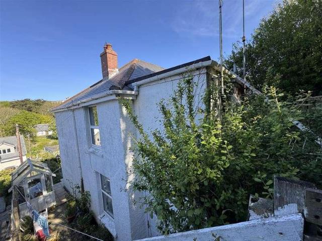 House for sale in Penwartha Coombe, Cornwall