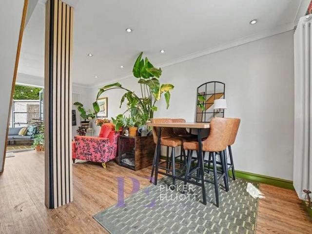 House for sale in Stretton Baskerville, Barton