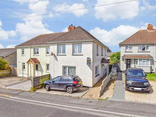 House for sale in Binstead, Ryde