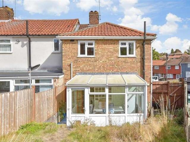House for sale in Borstal, Rochester