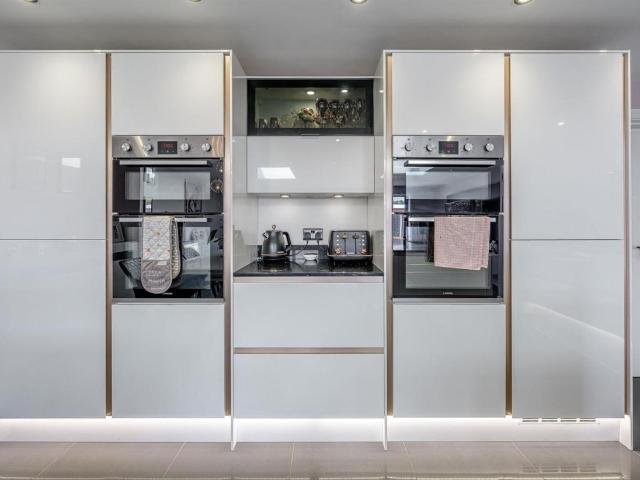 House for sale in Wall Heath, West Midlands