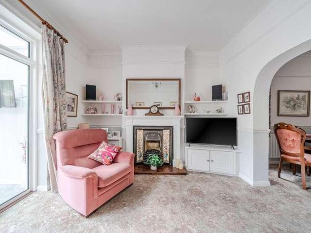House for sale in Norbiton, Greater London