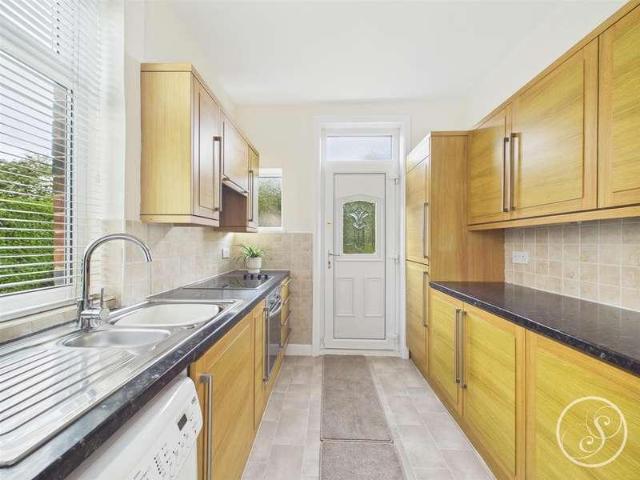 House for sale in Austhorpe, West Yorkshire