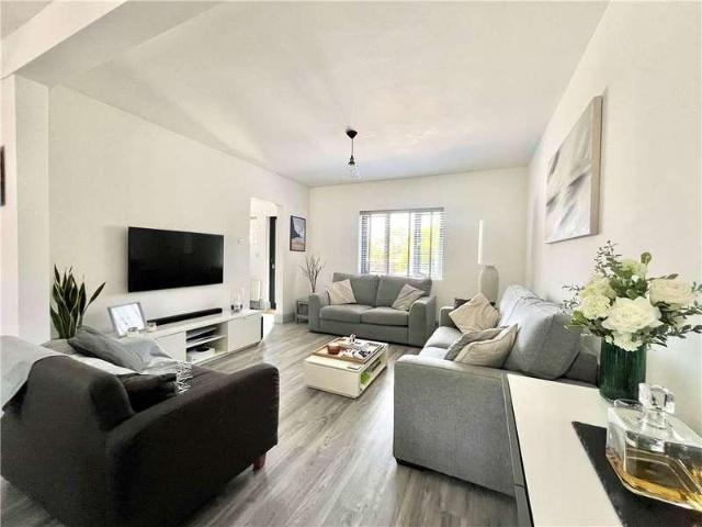 House for sale in Northwood, Isle Of Wight