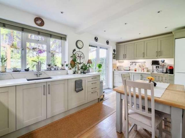 House for sale in Ewens Farm, Golden Valley