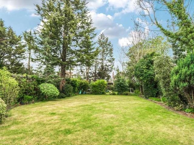 House for sale in London Borough of Barnet, Greater London