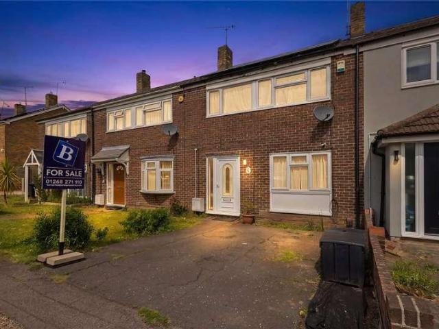 House for sale in Vange, Essex