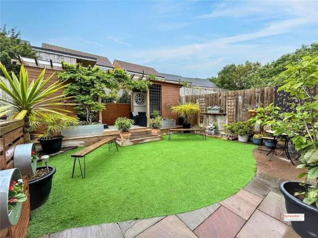 House for sale in Stanley