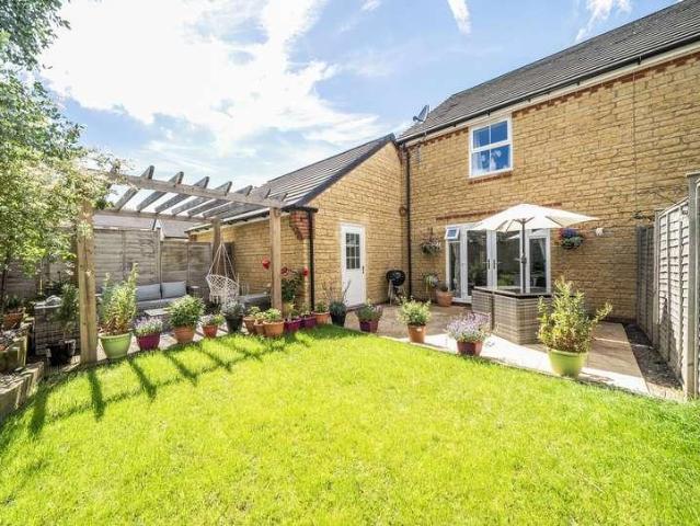 House for sale in Pamington, Gloucestershire