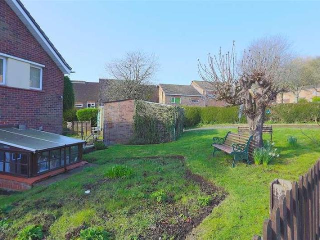 House for sale in Feckenham, City Of Bristol