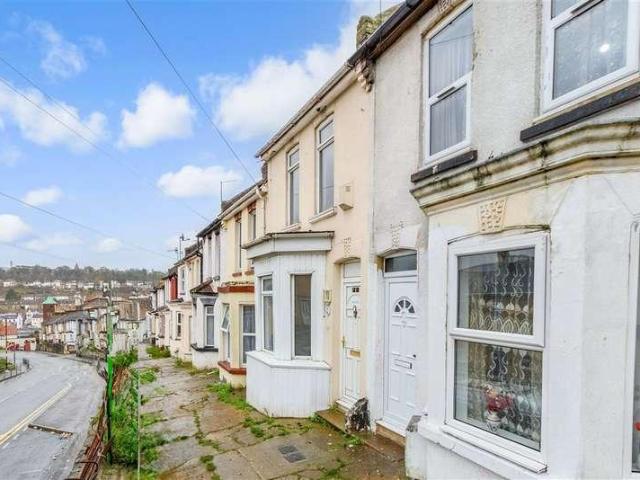 House for sale in Wayfield, Chatham