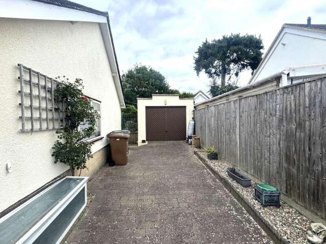 House for sale in Berrick Salome, Oxfordshire