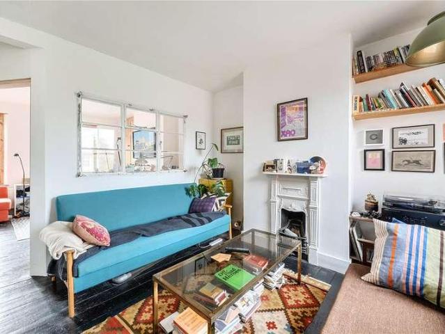 House for sale in The Slade, Oxfordshire