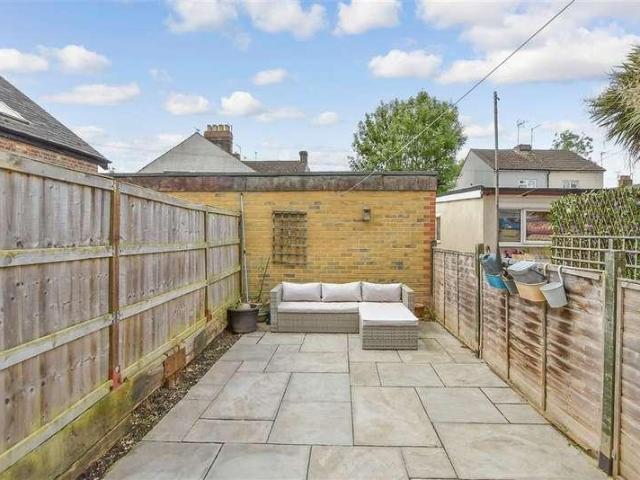 House for sale in Snodland, Tonbridge and Malling