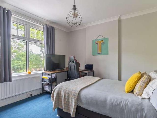 House for sale in Sebastopol, Griffithstown