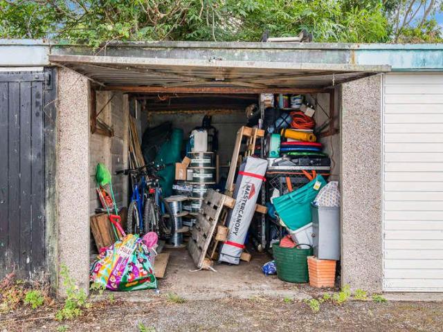 House for sale in Feckenham, City Of Bristol