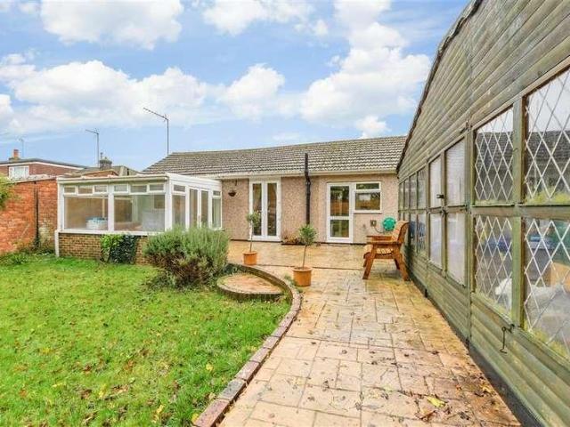 House for sale in The Butts, Kent