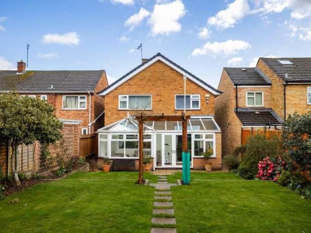 House for sale in Elmfield, Leicestershire