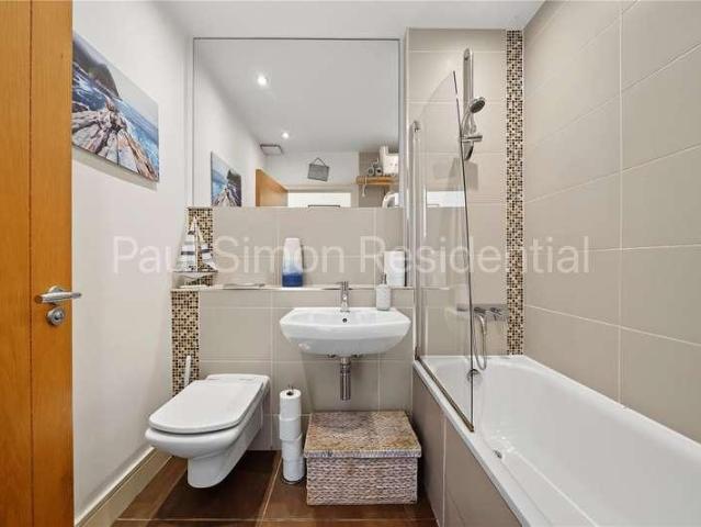 House for sale in Harringay, Greater London