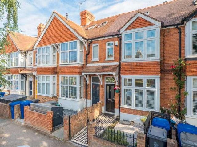 House for sale in Clewer Village, Windsor